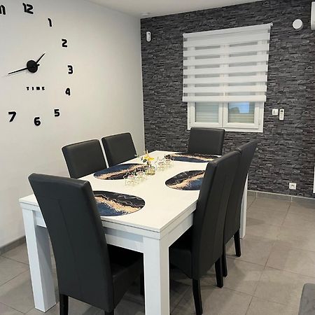 Villa Privative 3 Chambres Et Piscine Priv Pres カルカソンヌ エクステリア 写真